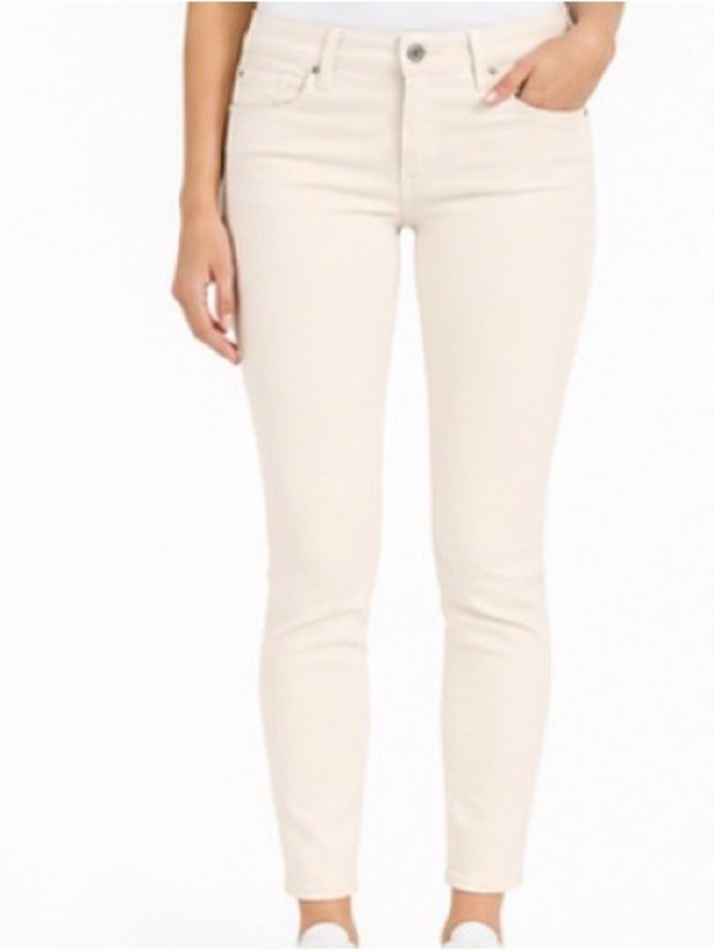 YMI Forever Color Gardenia White Skinny Jeans Size Small NWT
